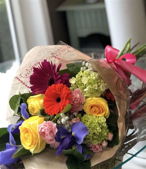 Flower Delivery: Fresh Flower Bouquets .